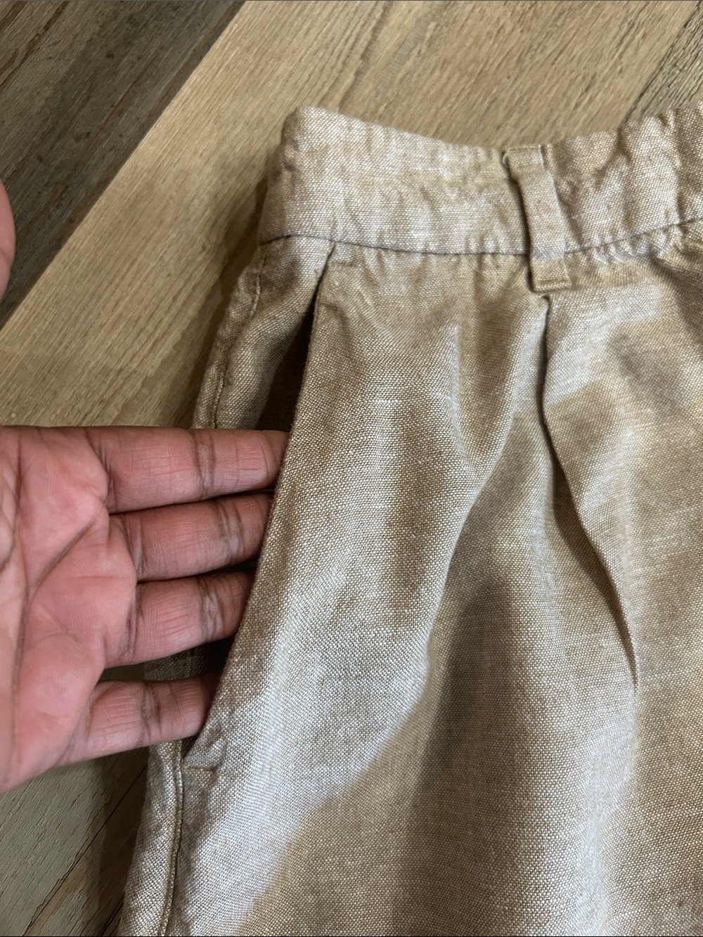 Old Navy Linen-Blend Bermuda Shorts in Beige Sz L Lightweight Summer Vacay - Picture 5 of 8